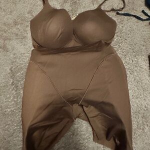 SKIMS ULTIMATE BODY BUTT AND HIP ENHANCING XL JASPER